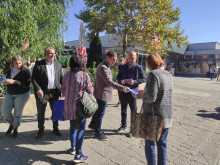 Пешеходни зони и зелени площи поискаха от кандидатите на ГЕРБ жители на "Южен"