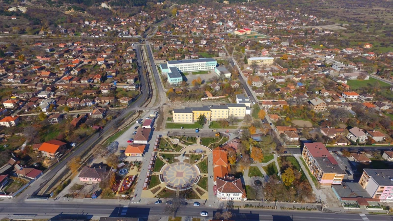 Най-малката община в България удари всички в земята по заплати