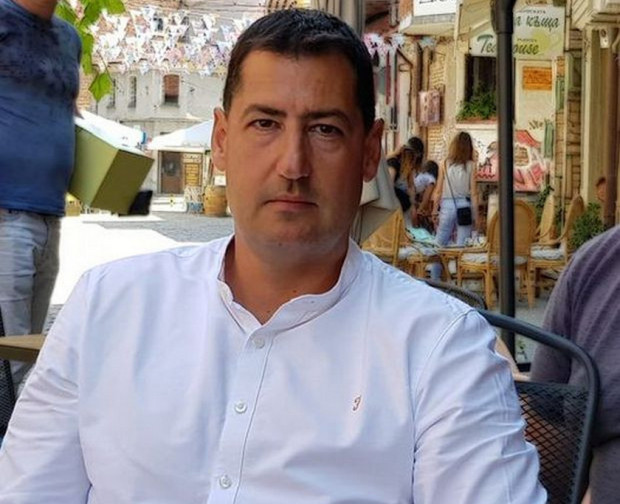 </TD
>Бившият кмет на Пловдив Иван Тотев смята да се кандидатира