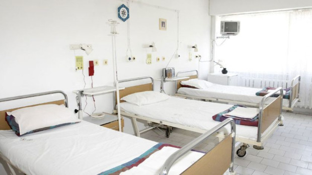 Няколко души в Австрия са били приети в болница след