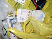 За 72 часа задържаха мъжете откраднали 30 хил. лв от магазин