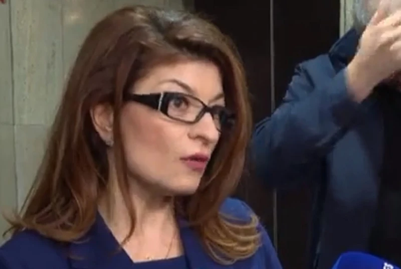 Десислава Атанасова: Нечуван скандал
