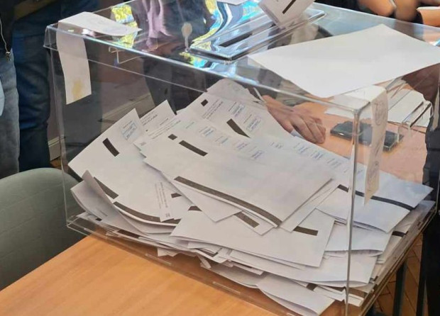 8 64 е избирателната активност в община Варна към 11 часа