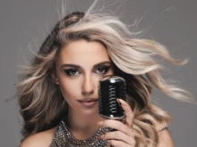 Михаела Маринова се хвана с женен мъж?