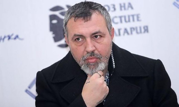 Председателят на Съюза на артистите в България Христо Мутафчиев призовава