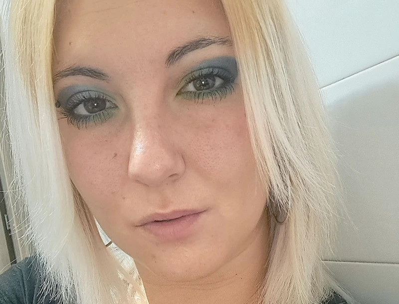 Деси, която се самоуби в пловдивско село, е оставила предсмъртно писмо