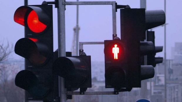 Светофарите във Варна не са настроени да работят за да