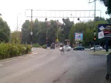 Изгорял кабел на светофарна уредба създаде хаос на централно кръстовище