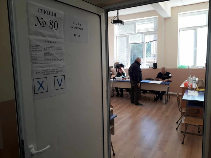 Близо 4% от пловдивчани вече дадоха гласа си! Вижте къде са най-активни в областта