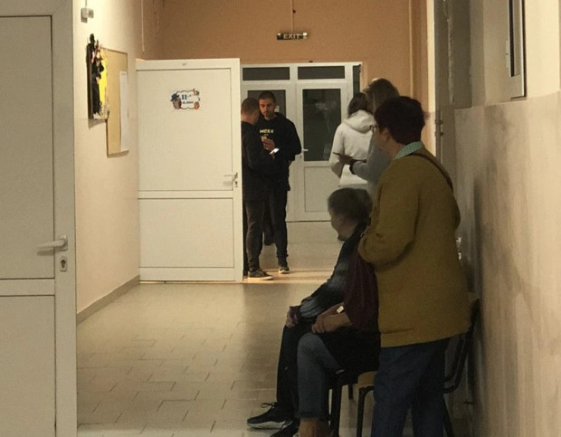 TD 32 42 е избирателната активност в област Благоевград към 16 00 часа