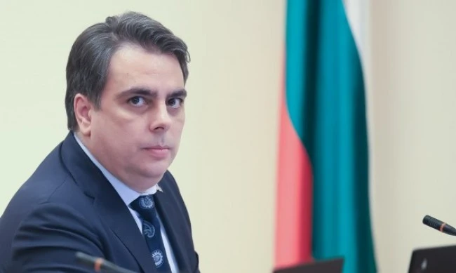 Положението с данъчните закони се явява малко като "очаквай неочакваното"