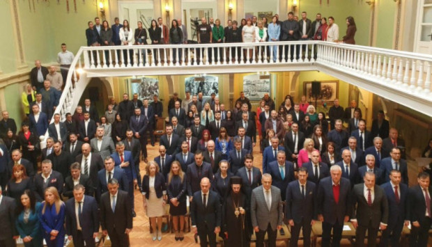 </TD
>Новоизбраните общински съветници, районни кметове и кмет на Пловдив се