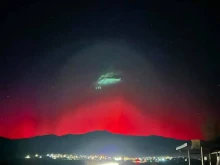 Силно земетресение ще ни удари след червеното сияние? Наистина ли е така?
