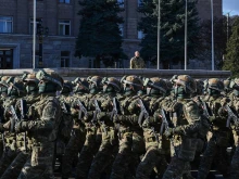 Илхам Алиев оглави военен парад в Степанакерт: Показахме на целия свят силата на Азербайджан