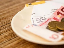 ��������:�� ������ ������, ������ ���� 10% included tip, ����� � ��������, ����� ��� 100 ���� ������, ��� ������� 110 ����. ��� ���� ���� �� � ������