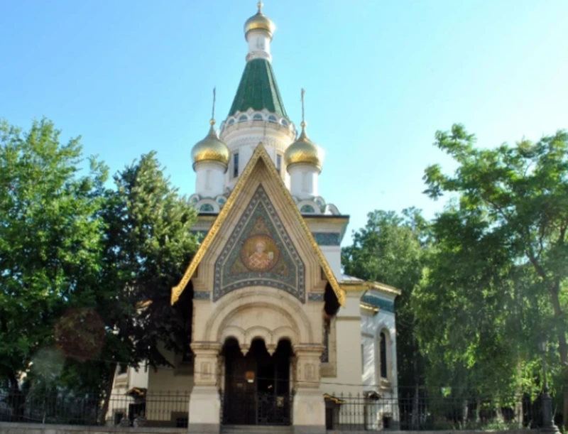 Руската църква в София отваря врати