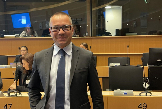 Фокус  потърси за коментар относно приемането на България в Шенген евродепутата