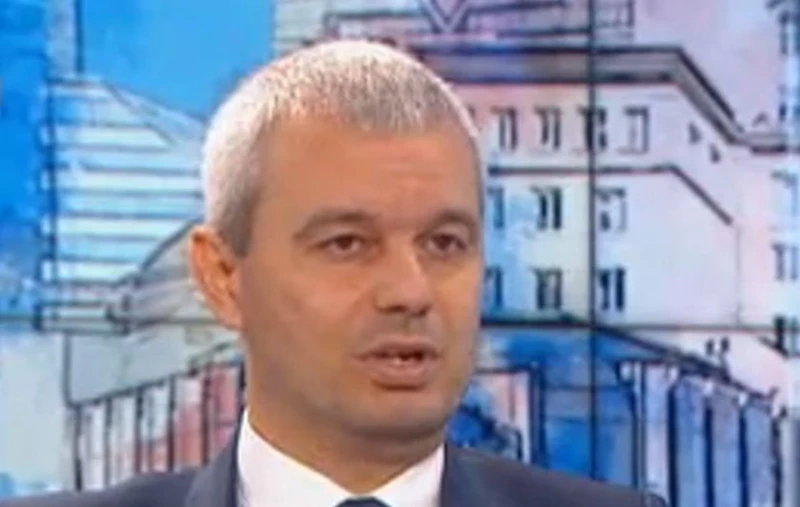Костадинов: Управляващата формация се срина, да хвърля оставка