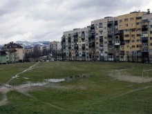 Мъж простреля бившата си жена в парк