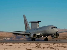 НАТО сменя с модифициран Boeing 737 разузнавателните самолети със системи AWACS