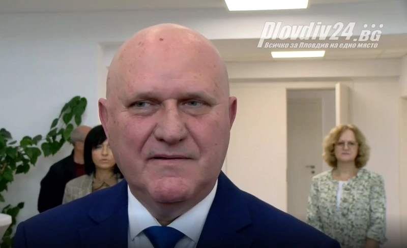 Галин Цоков: МОН ще опита да осигури пари за нова сграда на Математическата гимназия в Пловдив