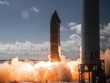 SpaceX успяха да изстрелят Starship, най-мощната ракета в света