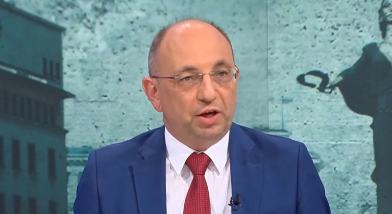 Николай Василев: Не приемам този бюджет, раздаваме пари в огромни количества
