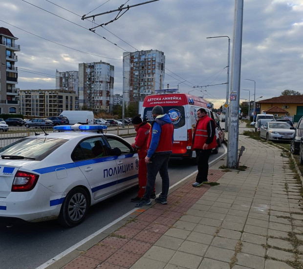 Детската линейка катастрофира на бул Трети март във Варна Инцидентът