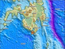 Мощно земетресение с магнитуд 6.7 разтърси Индонезия
