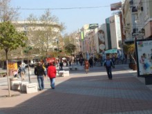 Безработицата в страната продължава да намалява