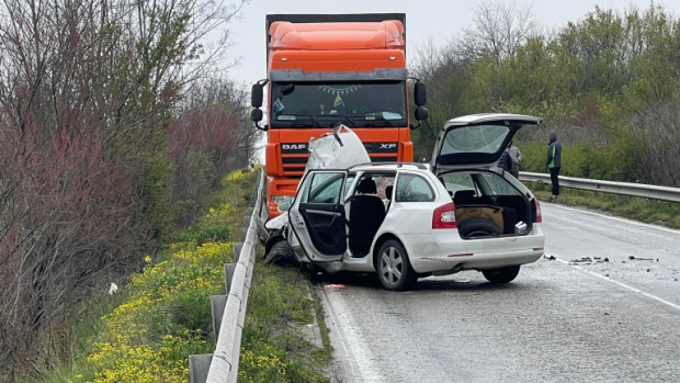 Един загинал при катастрофа на пътя Ловеч – Микре, в района