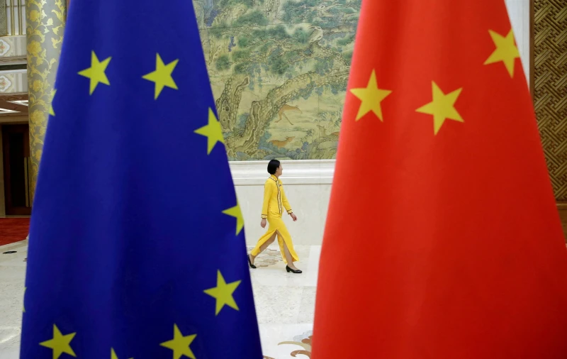 Politico: ЕС рискува да се върне с празни ръце от срещата на върха в Китай