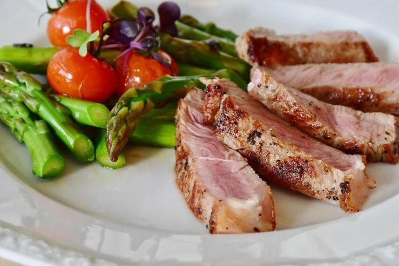 Нова тенденция! Намаляване на грамажа и използване на пресни и свежи продукти местно производство