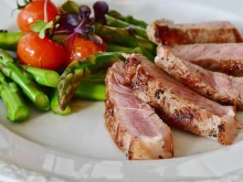 Нова тенденция! Намаляване на грамажа и използване на пресни и свежи продукти местно производство