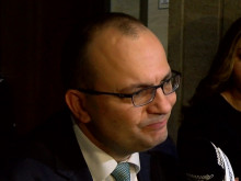 Мартин Димитров за кешовите плащания: Намалението трябва да е много плавно или да не се променя