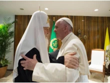 Папата покани руския патриарх на среща в Обединените арабски емирства