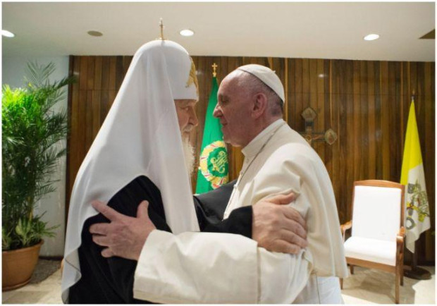 Папа Франциск покани Московския и на цяла Русия патриарх Кирил