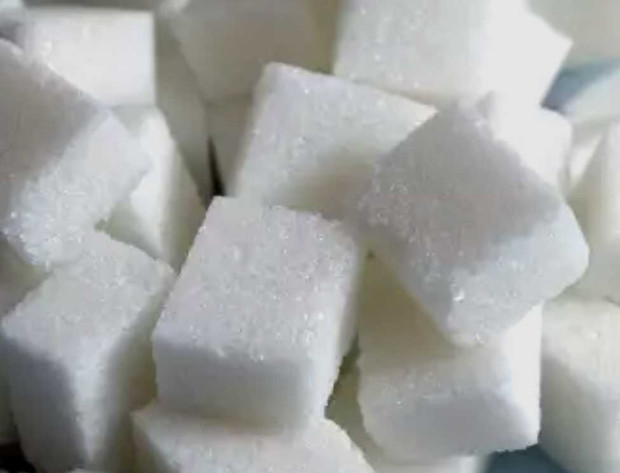 Захарта е сочена за една от трите бели отрови – сол,