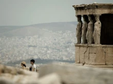 Загуби в туризма: Природните бедствия и инфлацията струват на Гърция 1.2 млрд. евро