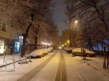 В София: Аварийните екипи и снегорините ще почистват града през цялата нощ