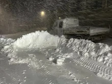 Над 50 см снежна покривка в Пловдивско, обстановката е доста усложнена