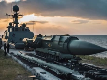 Руското МО: Над Азовско море са свалени две модифицирани ракети С-200