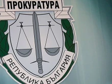 Искат арест на майката, ударила детето си с чаша по главата