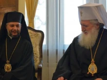 Митрополит Киприан: Призоваваме всички православни християни да се молят за здравето на патриарх Неофит