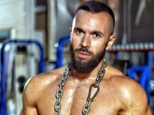 Популярен танцьор и фитнес маниак стана татко за втори път
