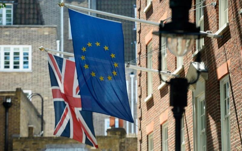Мнозинството британци подкрепят повторното присъединяване към единния пазар на ЕС 