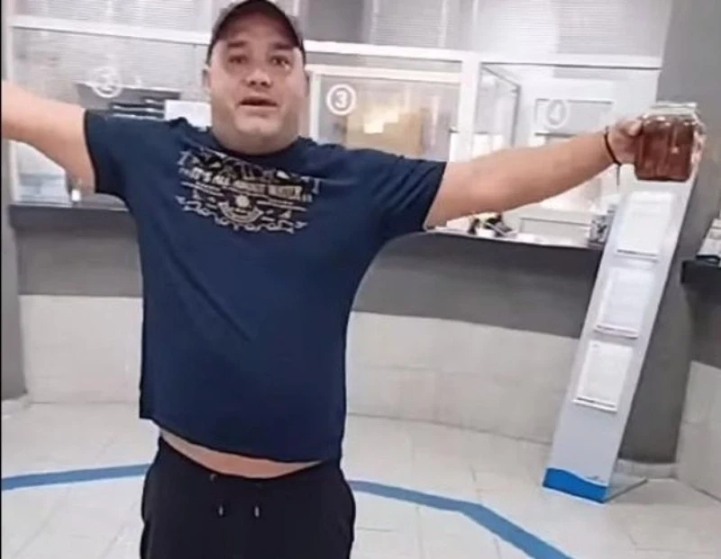 Мнения за родения в Пловдив Явор Павлов, който направи цирк в Енергото: От "Осанна!" до "Разпни го!"