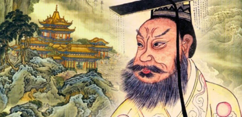 Император Цин: Врагът на историята