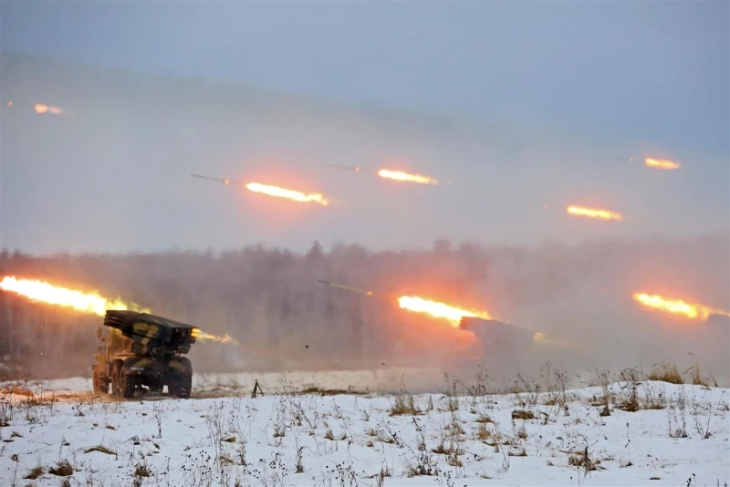 Русия: ВСУ обстрелват Донецк с нов тип JROF HEF ракети от Словакия