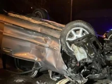 Каскада край Бургас, шофьор с над два промила се обърна с колата си